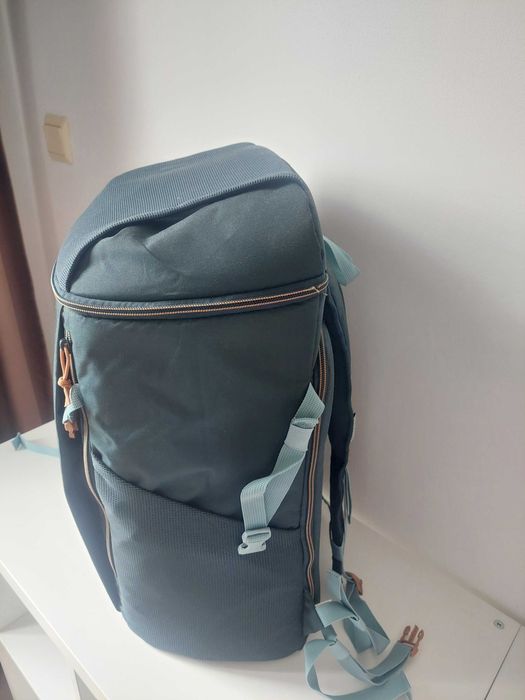 Продава Хладилна Чанта, 30Л, в отлично състояние