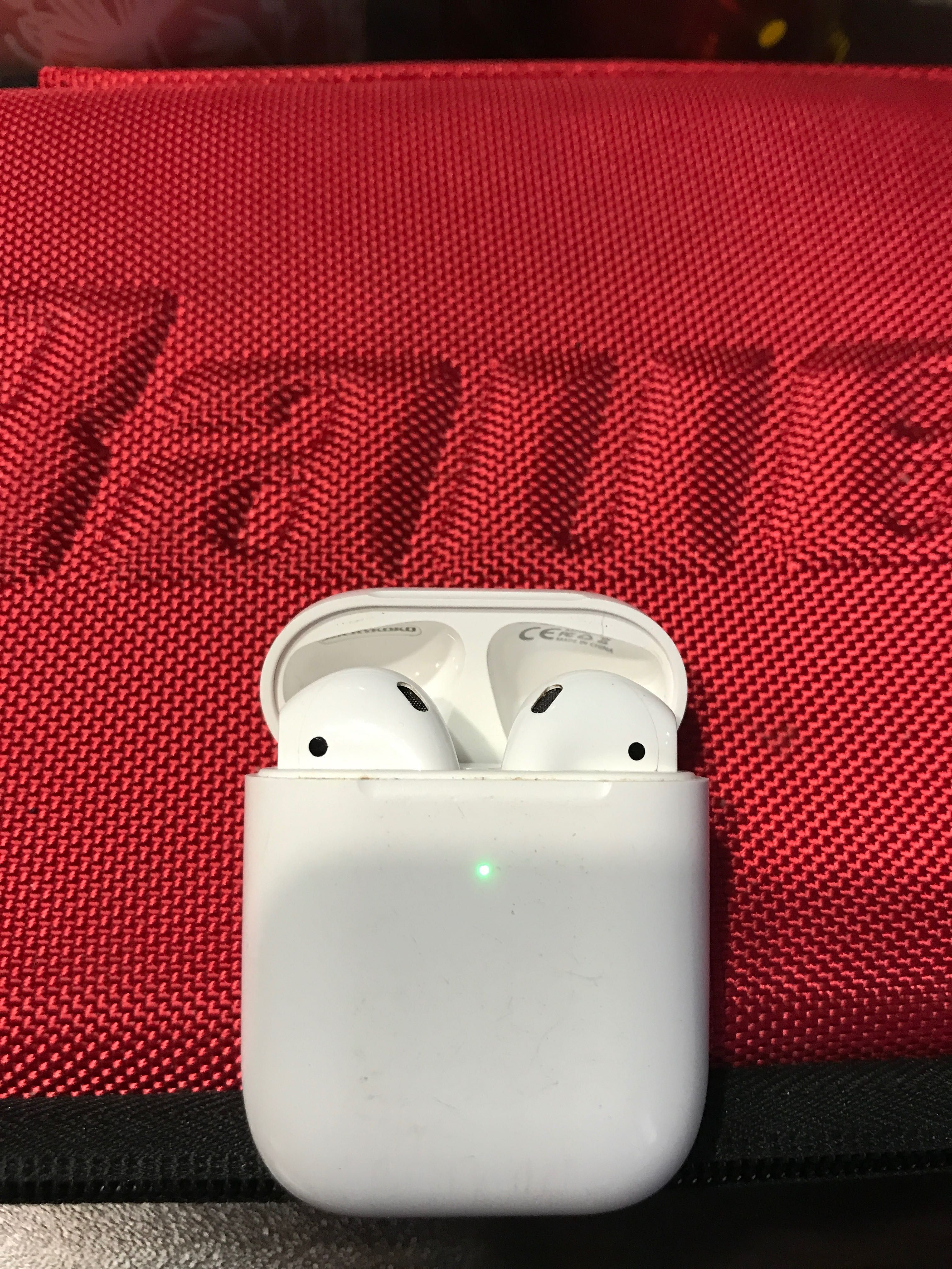 Airpods bluetooth