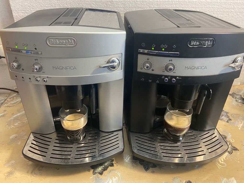 Espresor cafea DeLonghi magnifica