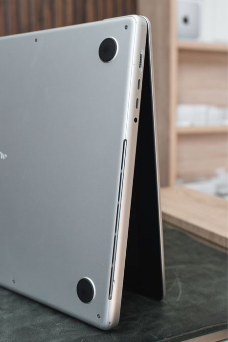 MacBook Pro M1 Pro 16inch 16/512Gb 85% Silver