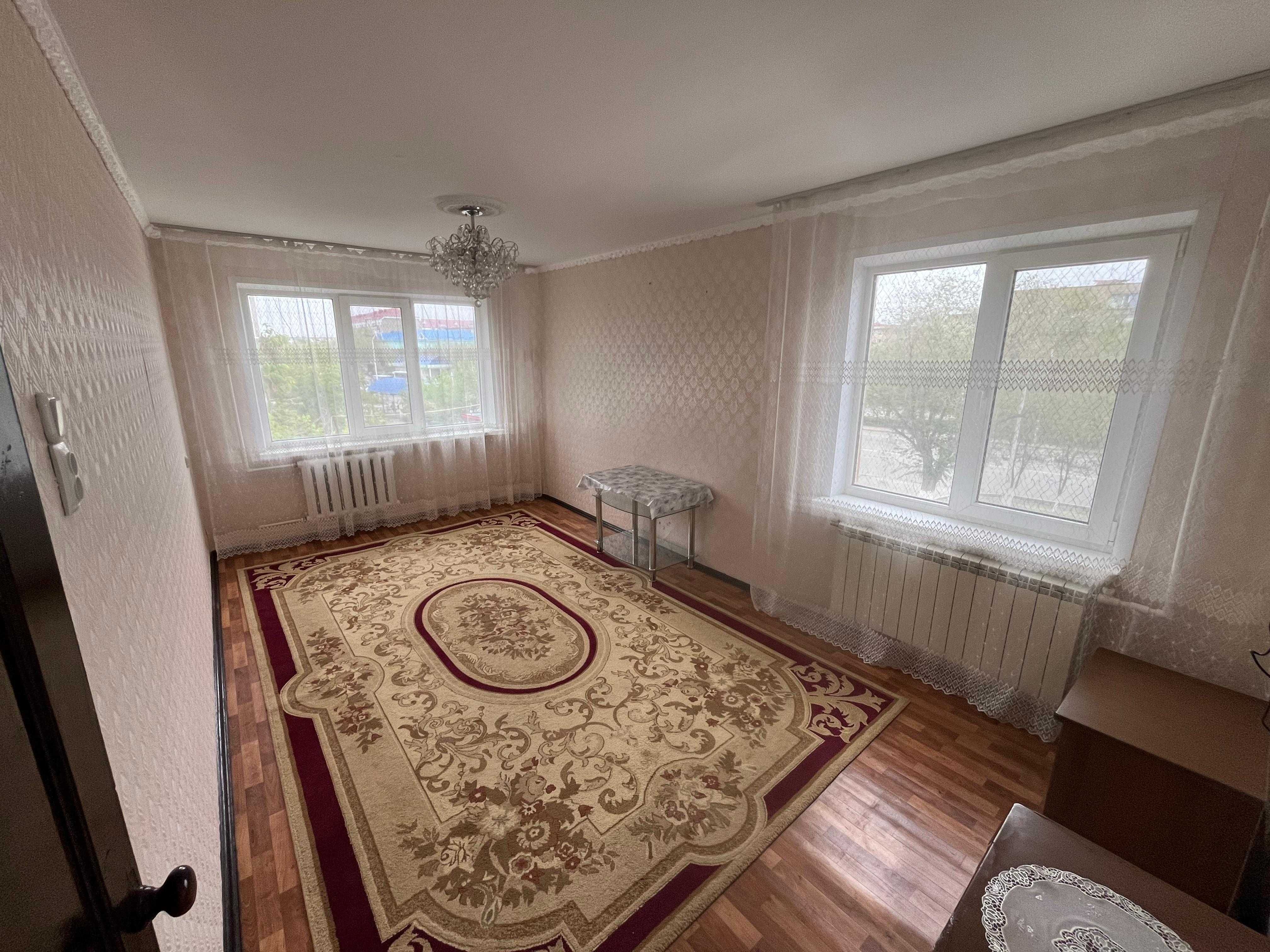 3-комнатная квартира, 61.8 м², 3/5 этаж, Есет батыр