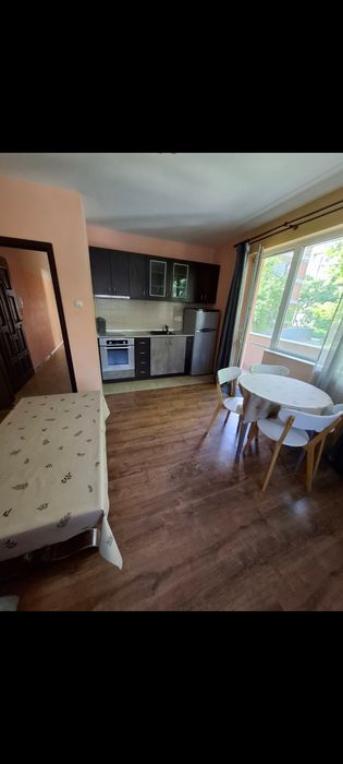 Дава се под наем Тристаен апартамент в Пловдив, Кючук Париж - 120 кв.м за 469.2 € - Снимка #5