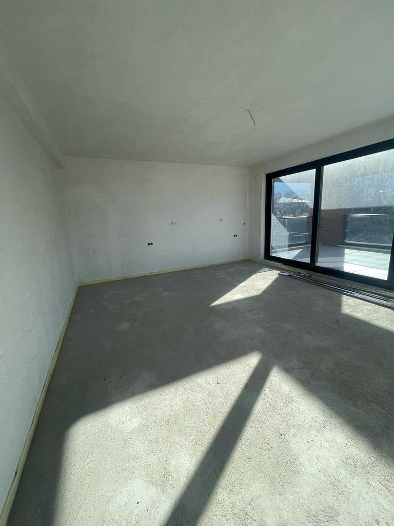 Продава се Къща в с. Марково, Област Пловдив - 457 кв.м за 1313 €/кв.м - Снимка #11