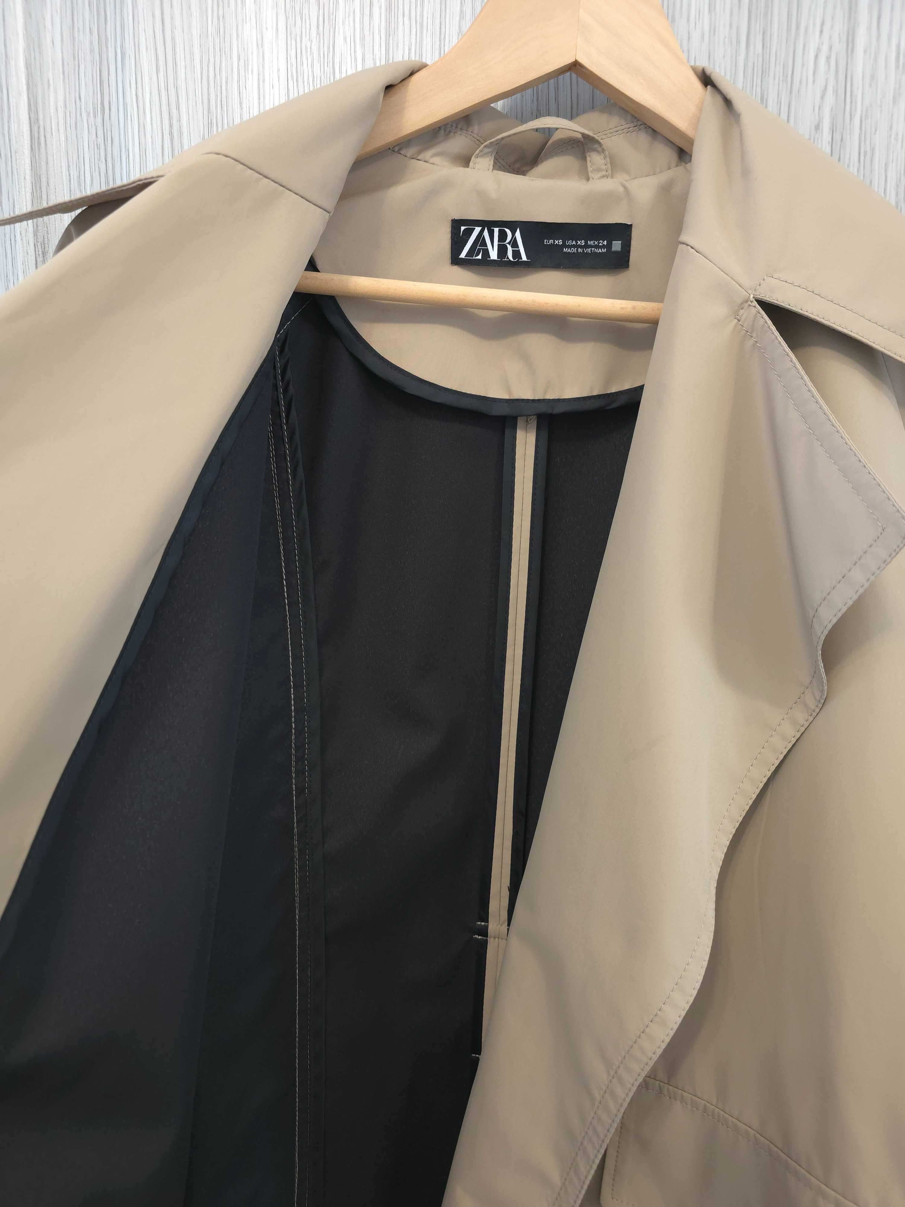 Trench Zara primavara