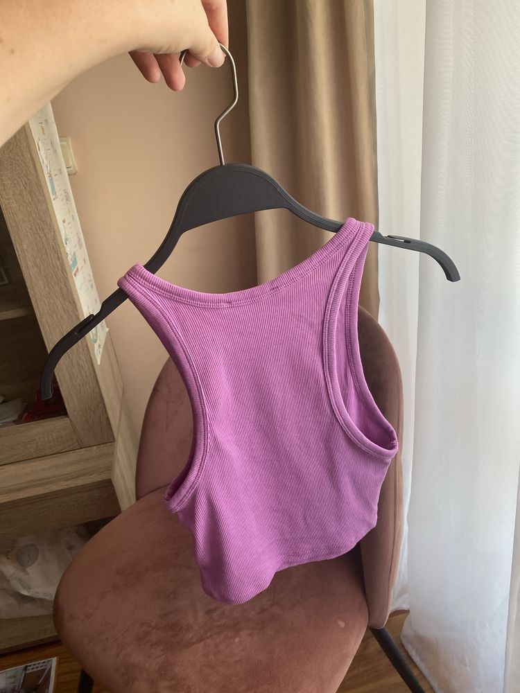 Розов топ Zara.