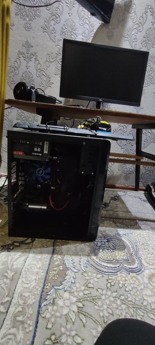 Kompyuter H61 8gb ram  120gb ssd