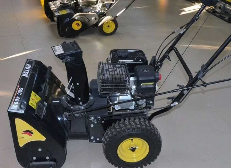Снегоуборщик Huter SGC 4000