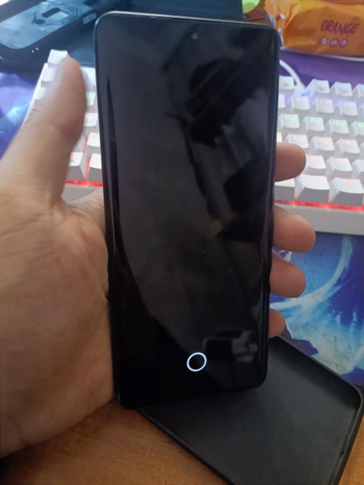 Redmi note 13 pro plus + 5G 256gb