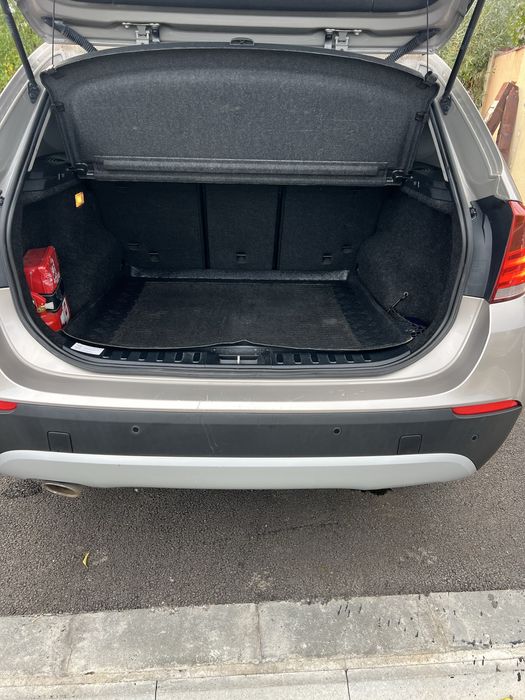 Vand bmw x1 decembrie 2010