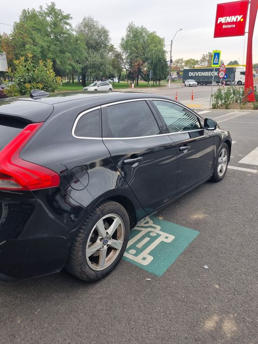 Volvo v40 1.6 2013