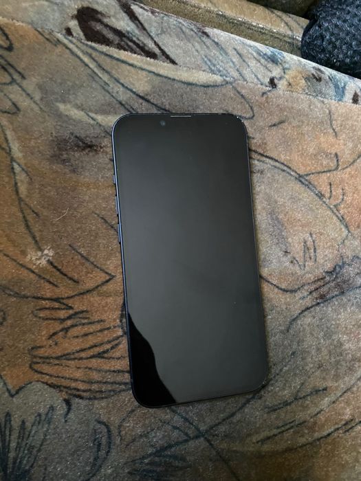 Iphone 13 ……………….