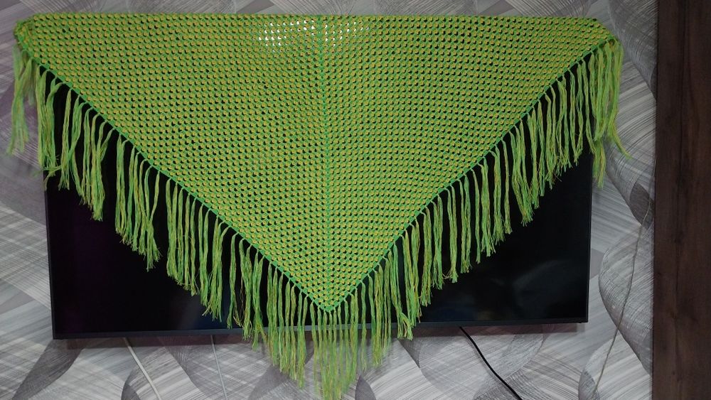 Шаль косынка женская ручной работы