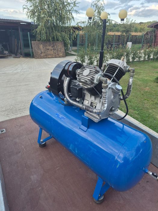 Compresor 250 L 3,8KW