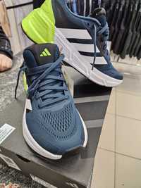 Продам оригинал кроссовки Adidas