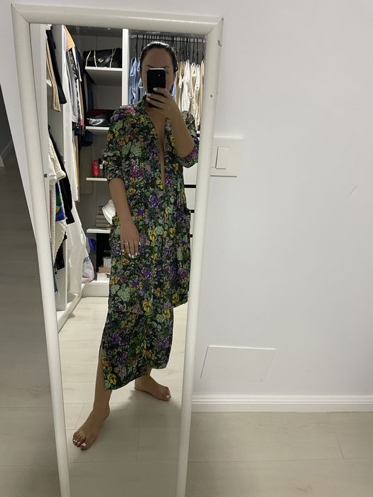 Compleu/costum potrivit pt s