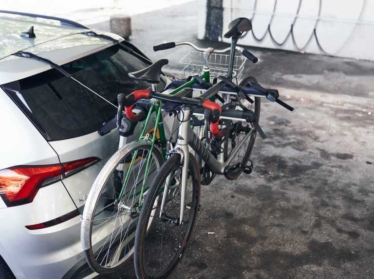 Thule 994 OutWay Hanging 2 suport 2 biciclete pe haion