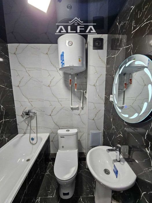 Buxoroda kvartira sotiladi 3 xonali 78m² 4-qavat.