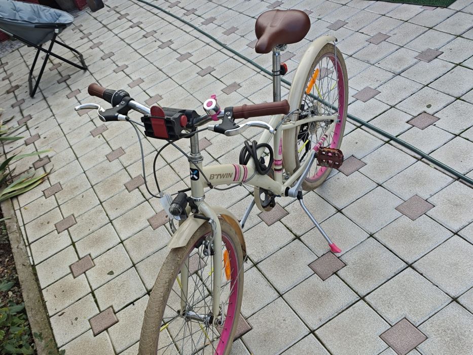 Bicicleta de vânzare