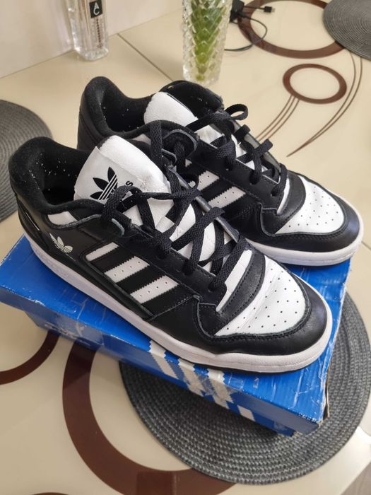 Adidași Adidas originali