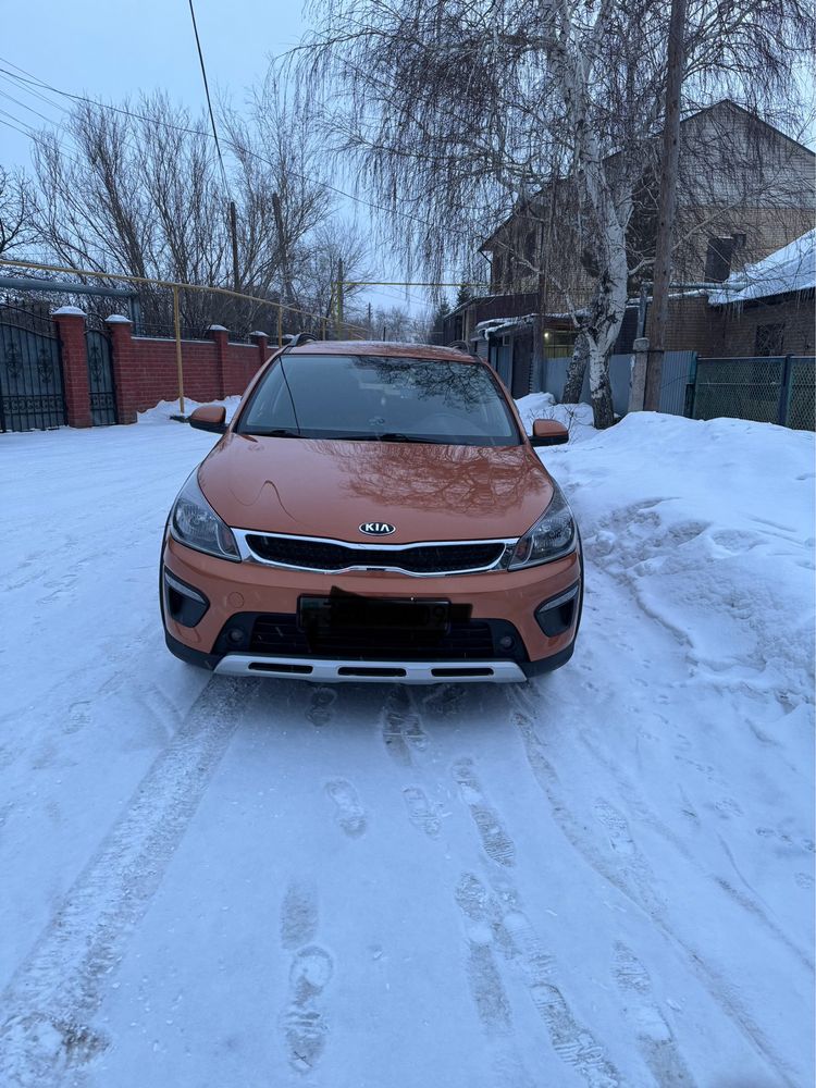 Продам машину kia rio x lain