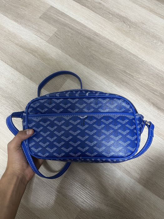 Goyard синего цвета