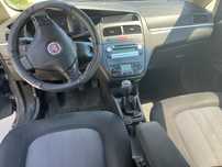Vand auto Fiat Linea