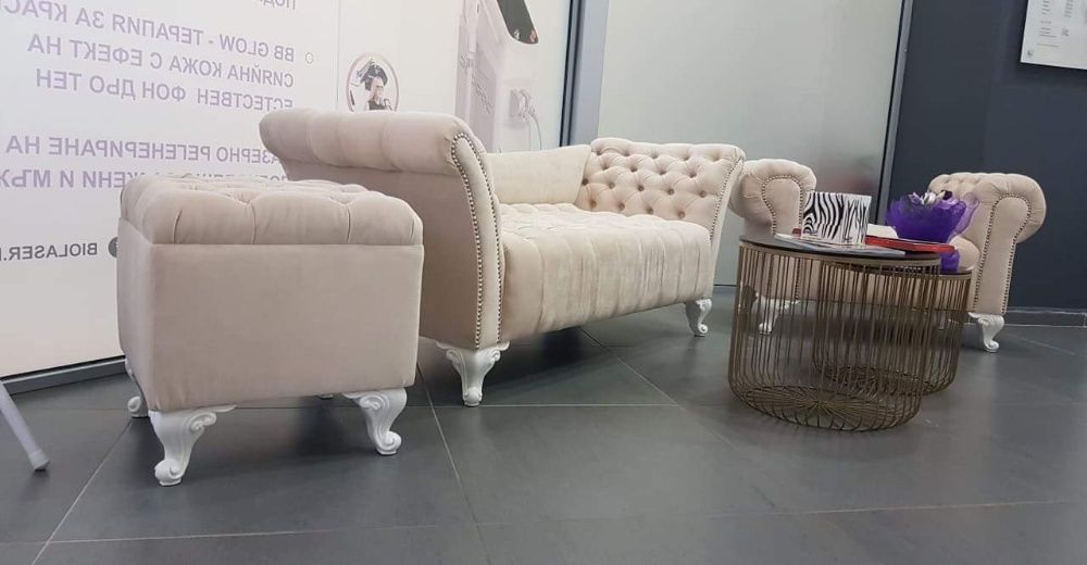Уникално мини диванче - табуретка, дизайнерска бутикова пейка