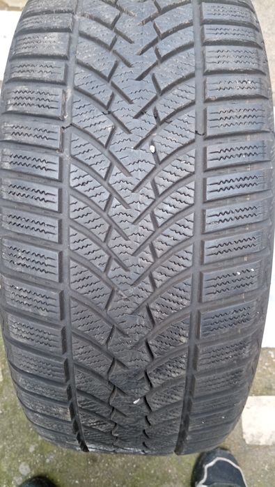 Зимни гуми 17 Ки 235/55/17