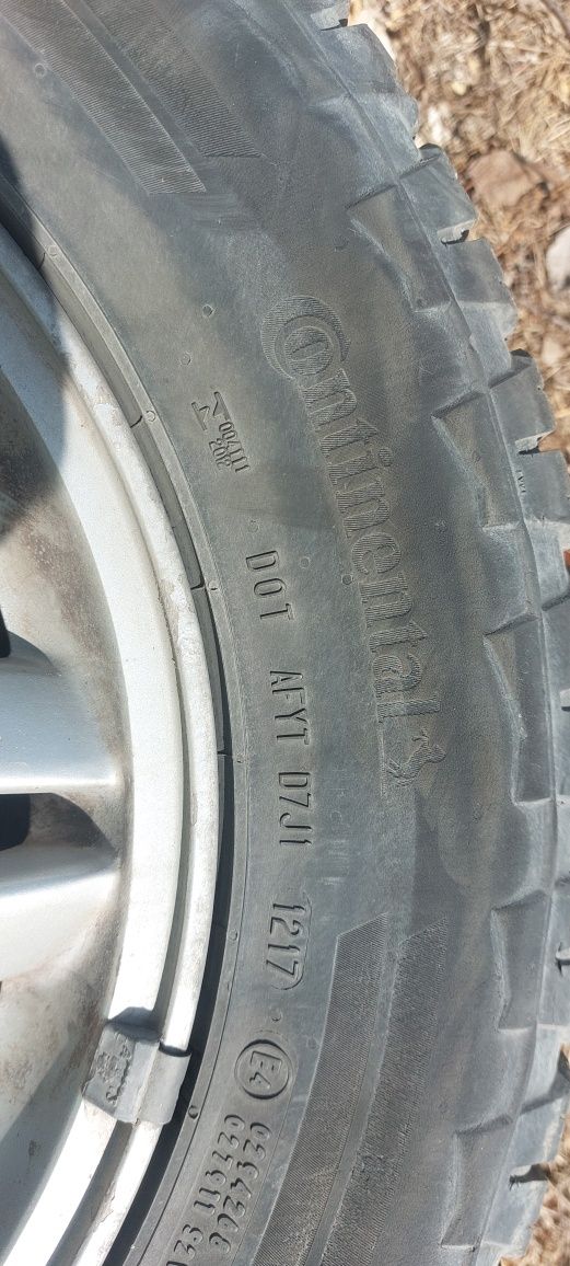 Гуми Хонда црв 225/70/15