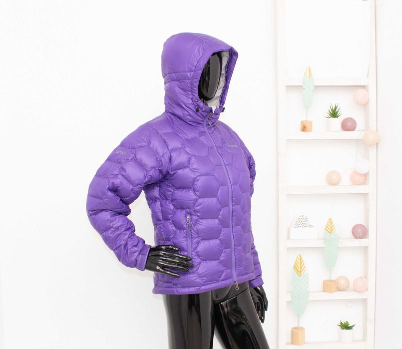 Marmot оригинално дамско яке пухено лилаво с качулка 800 пълнеж пух S