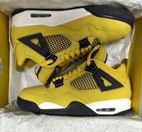 Jordan 4 Lightning size 45