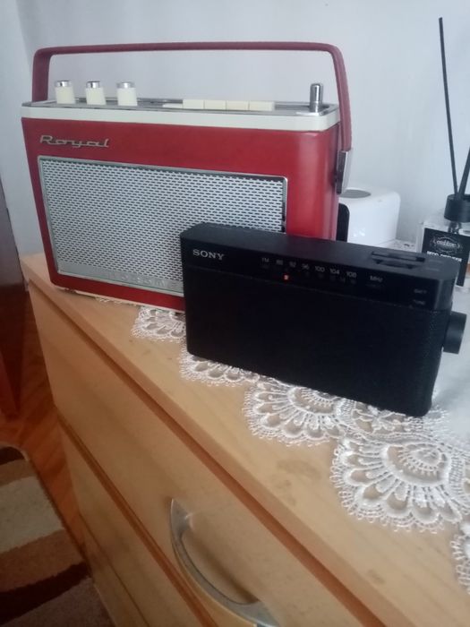 Vind radio sony și normende