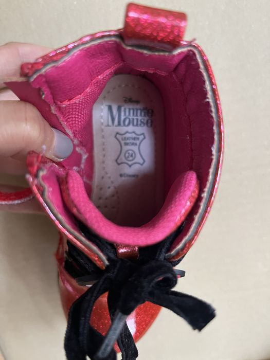 Ghetute de piele rosie  lacuite Disney  Minnie Mouse