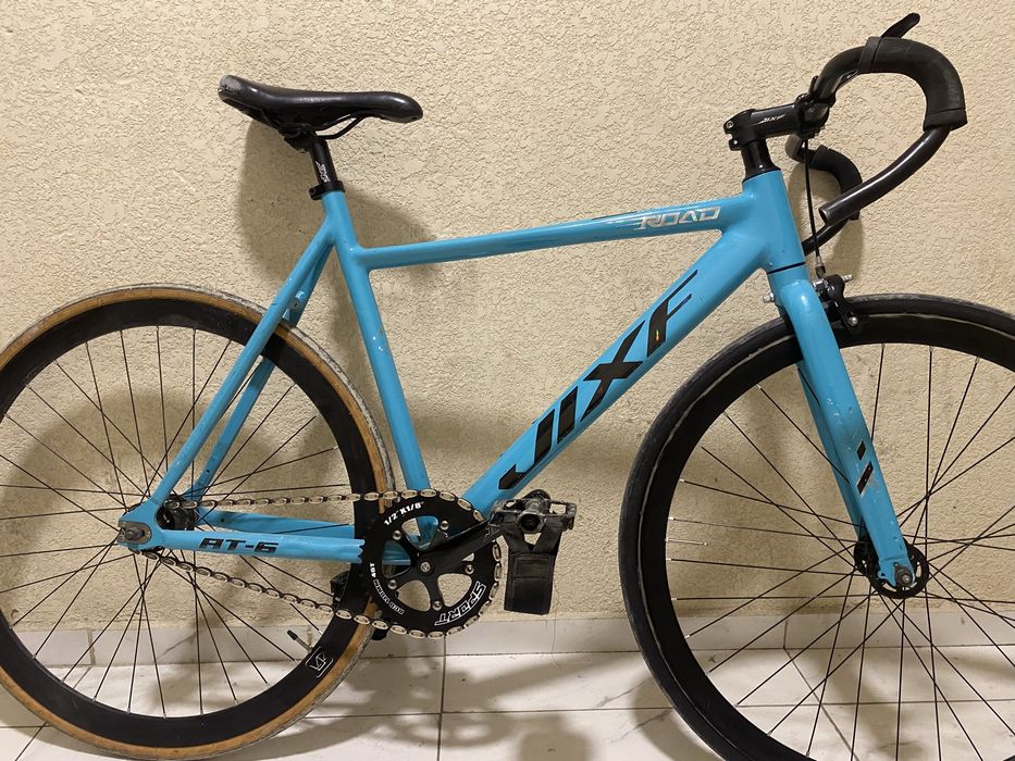 Продаю велосипед фикс jixf at-6