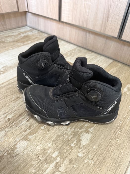 Обувки Adidas terrex