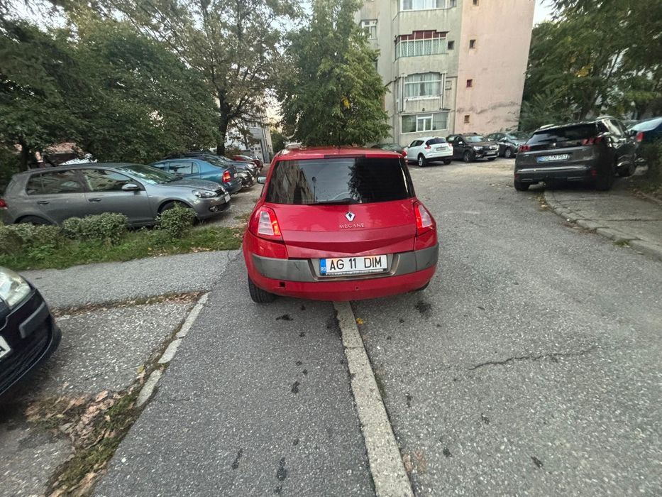 Renault Megane II Hatchback – 1.6 16V 112CP • 190.000 km