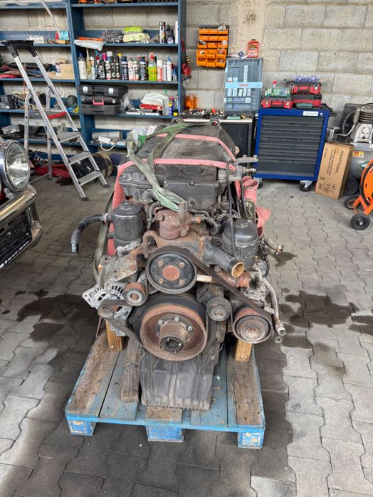 Двигател Mercedes-Benz OM906LA (906.915) – Отлично състояние