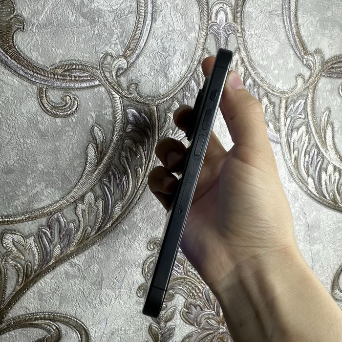 15 Pro Black 128 gb 83% radnoy