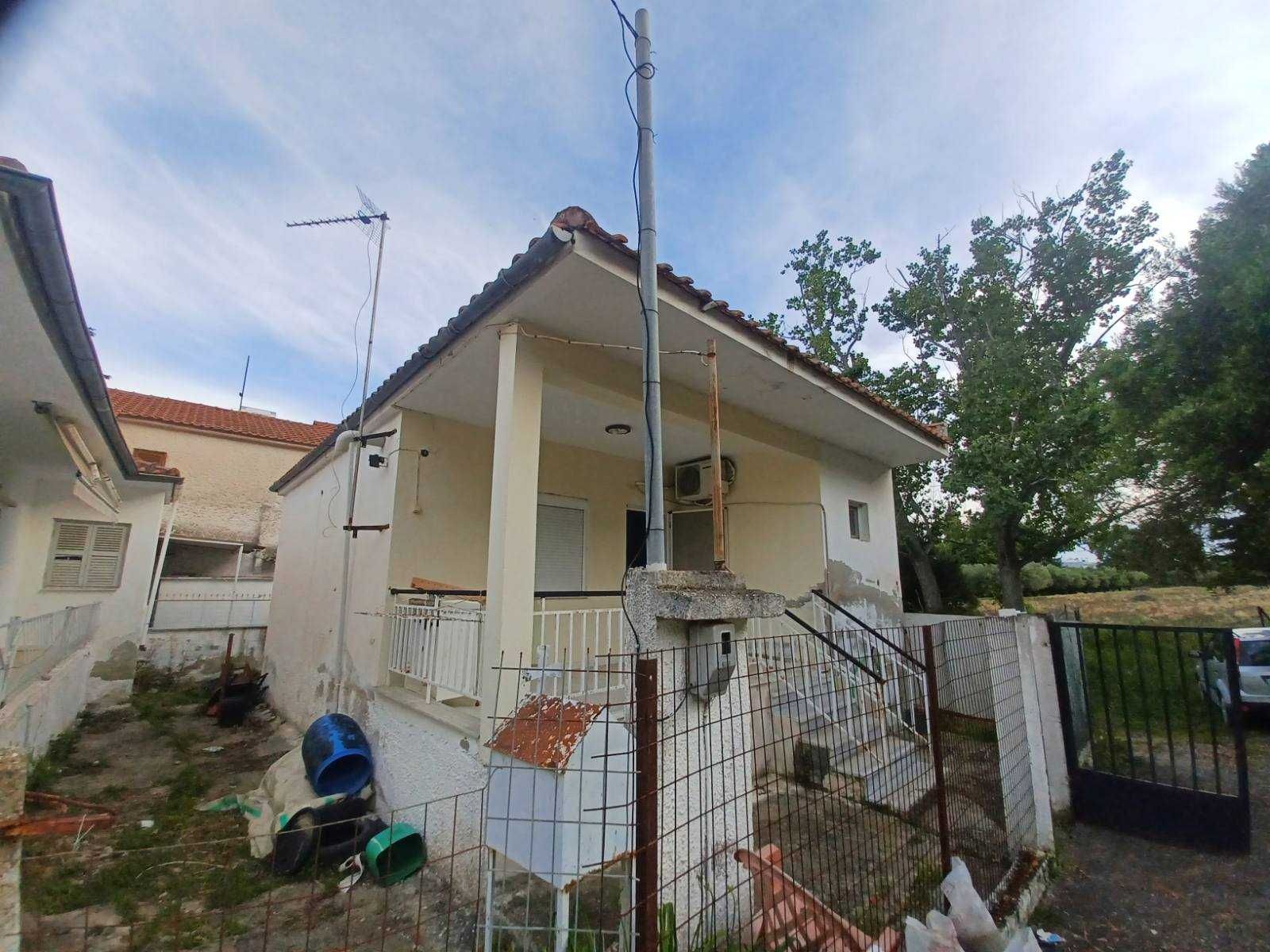 Продава къща 50 м2 с двор 100 м2 - Брацаки, Кердилия, Гърция