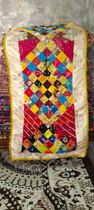 Quraq dastirxon va kurpachalar