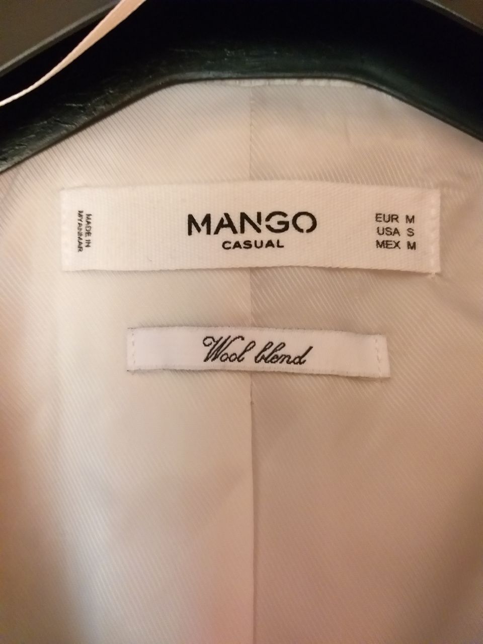 Продам женское пальто-пиджак "MANGO"
