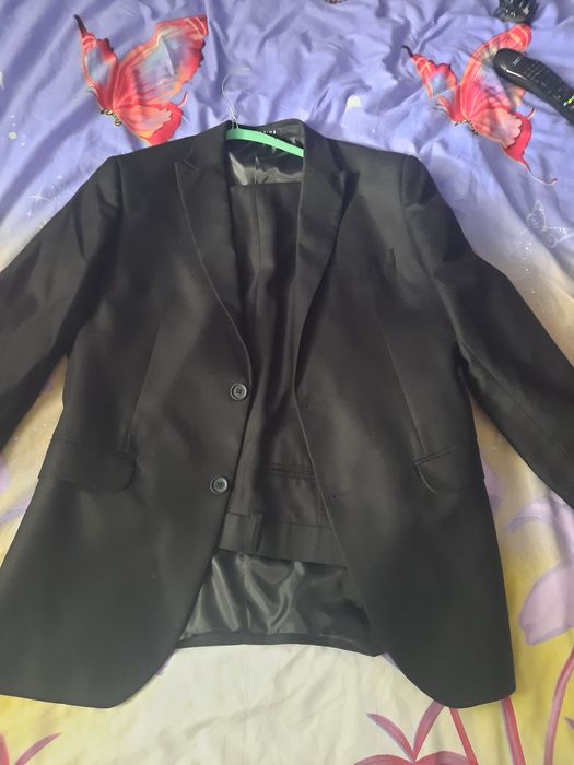 Costum barbatesc  + 2 camasi