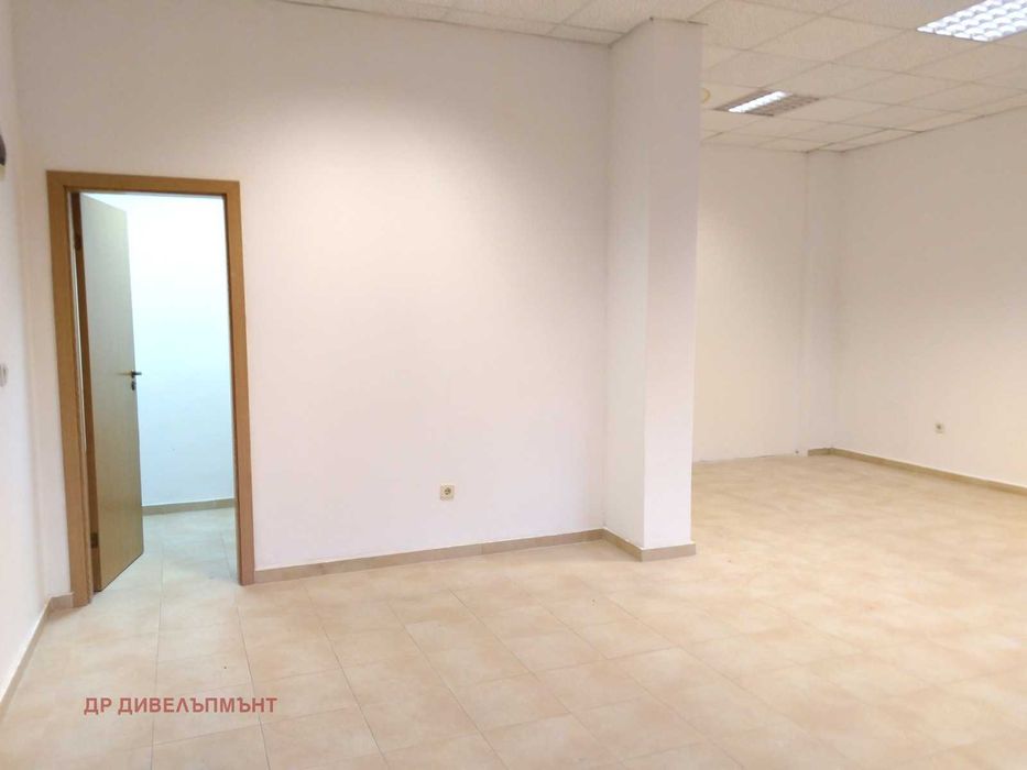 Дава под Наем МАГАЗИН
град София, Дървеница ул. Пловдивско поле