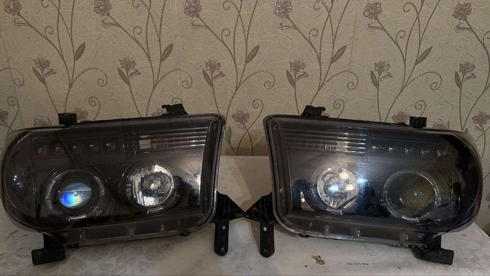 Фары на toyota 200