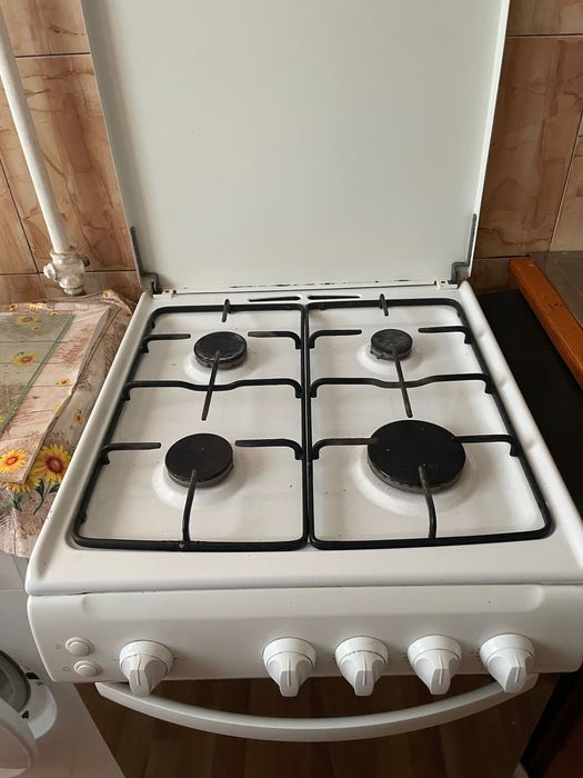 Aragaz zanussi cu 4 ochiuri