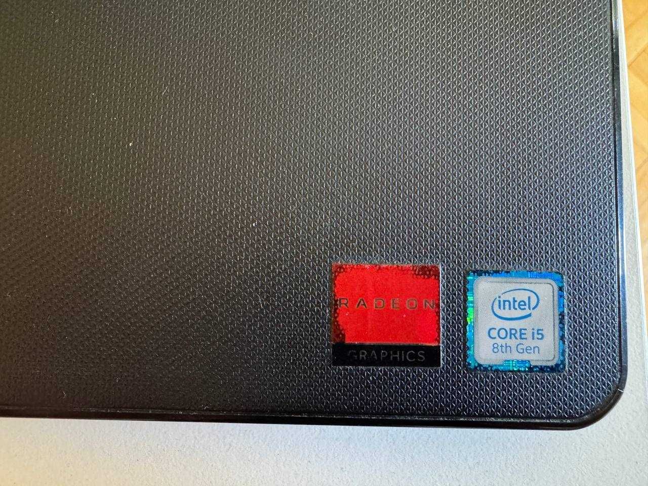 Dell Vostro 15 i5-8250u, 16gb RAM, 512GB SSD