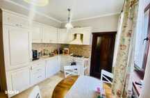 Apartament la vila , 100mp , Cartierul Strand