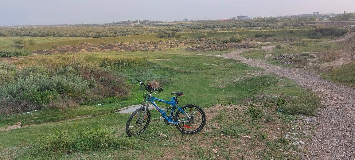 Vând Bicicletă mtbike