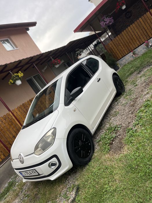 Volkswagen Up! 2012