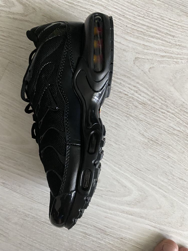 Nike TN negri nefolositi